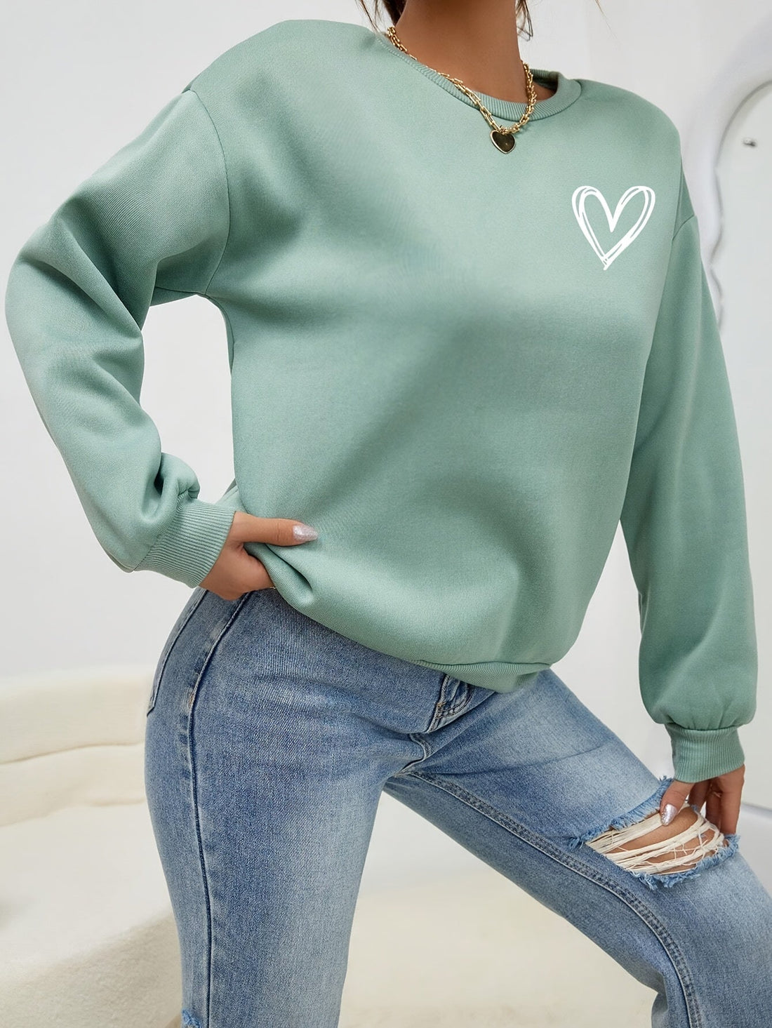Audree | Minimalist Cozy Sweatshirt