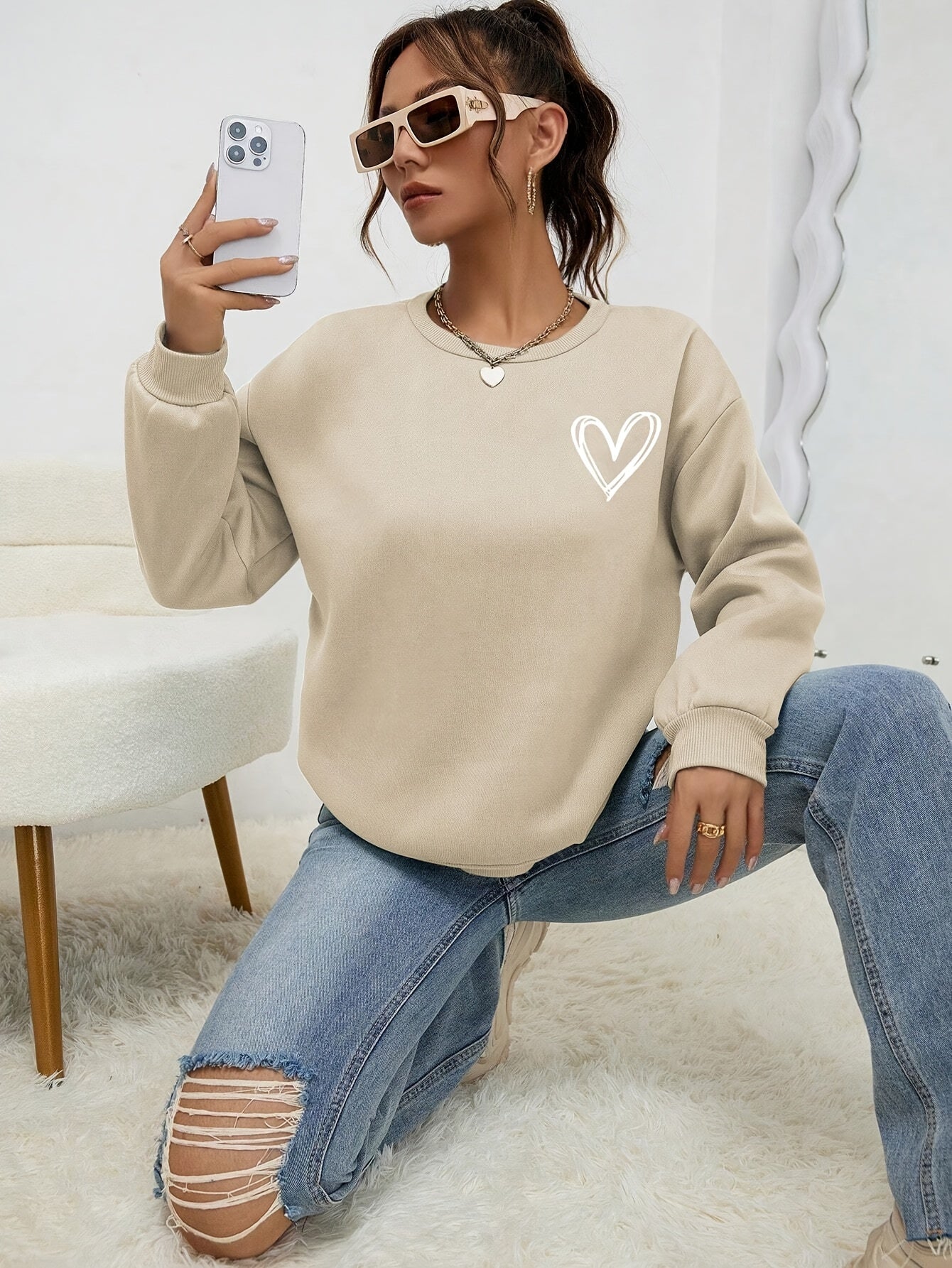 Audree | Minimalist Cozy Sweatshirt