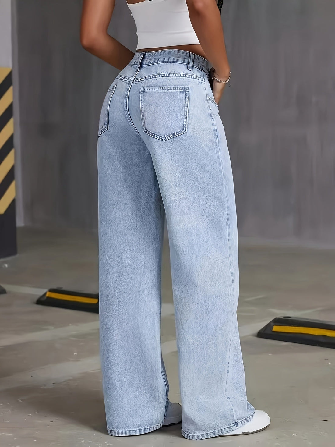 Mia | Trendy High-Waisted Denim