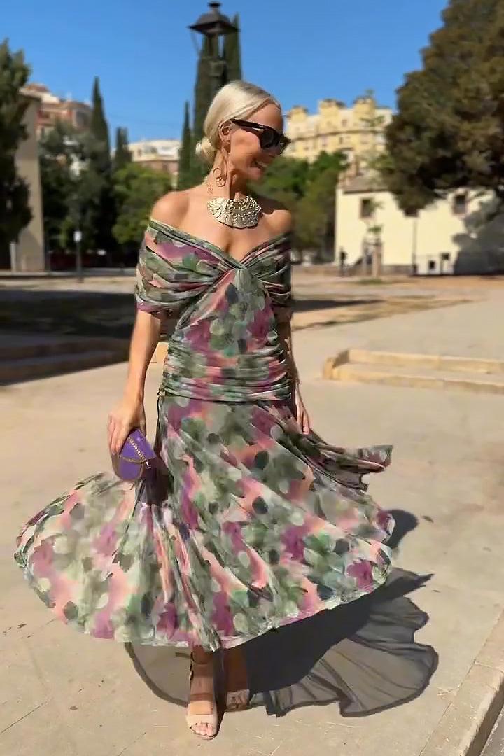 Noémie | Pleated Maxi Dress