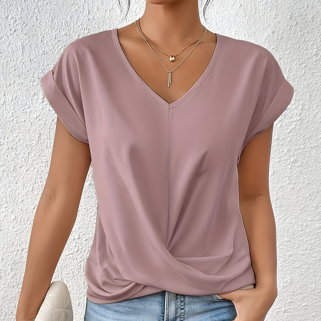 Genevieve | Relaxed V-Neck Blouse