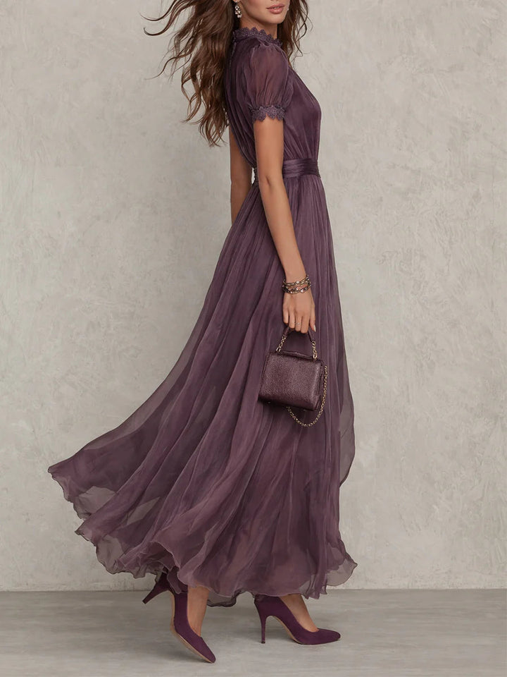 Luna | Elegant Lace Maxi Dress