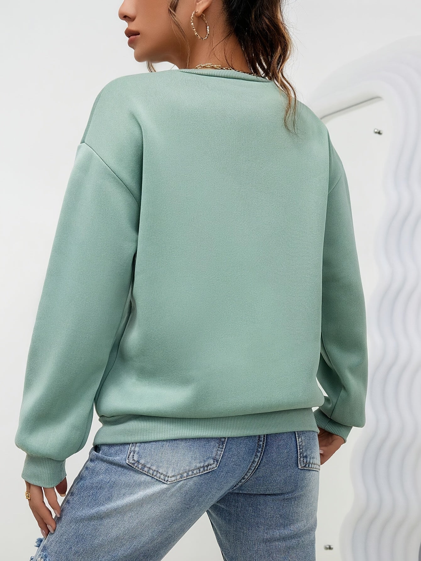 Audree | Minimalist Cozy Sweatshirt