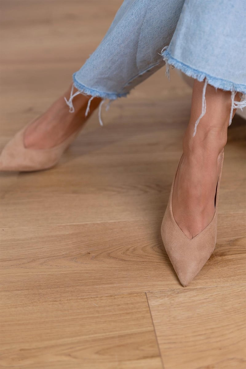 Monroe | Nude Pointed Heels