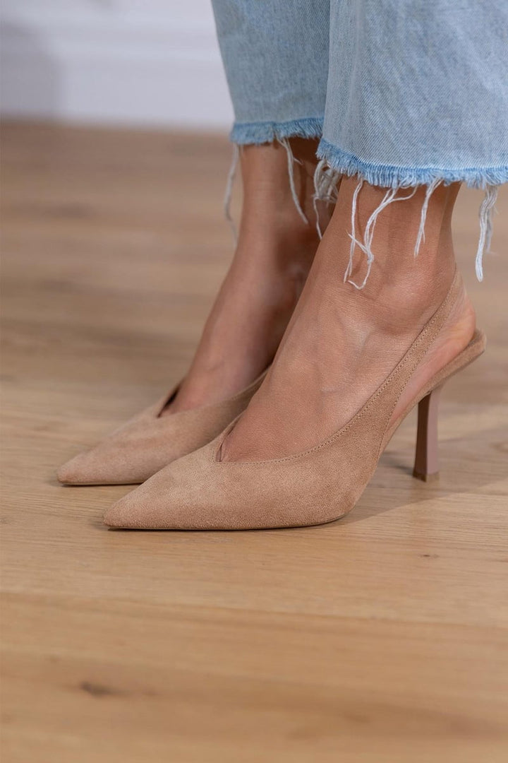 Monroe | Nude Pointed Heels