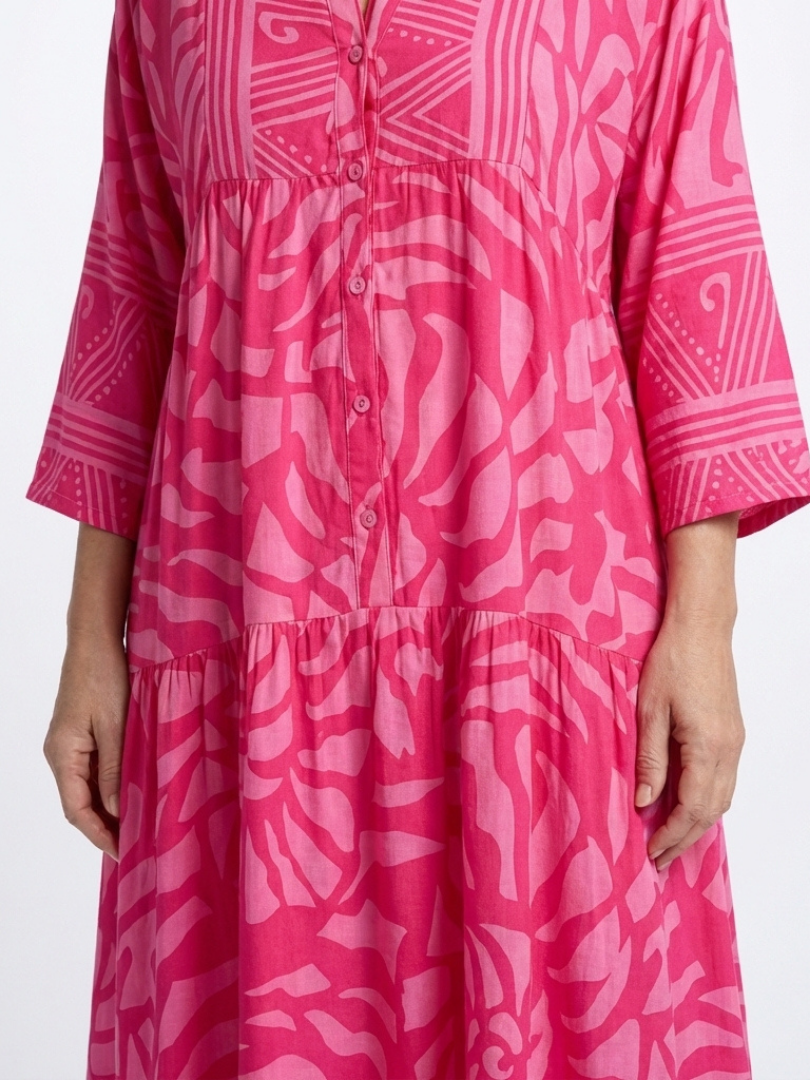 Hallie | Everyday Elegance Midi Dress